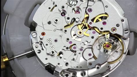 mouvement breitling 01|breitling b01 movement problems.